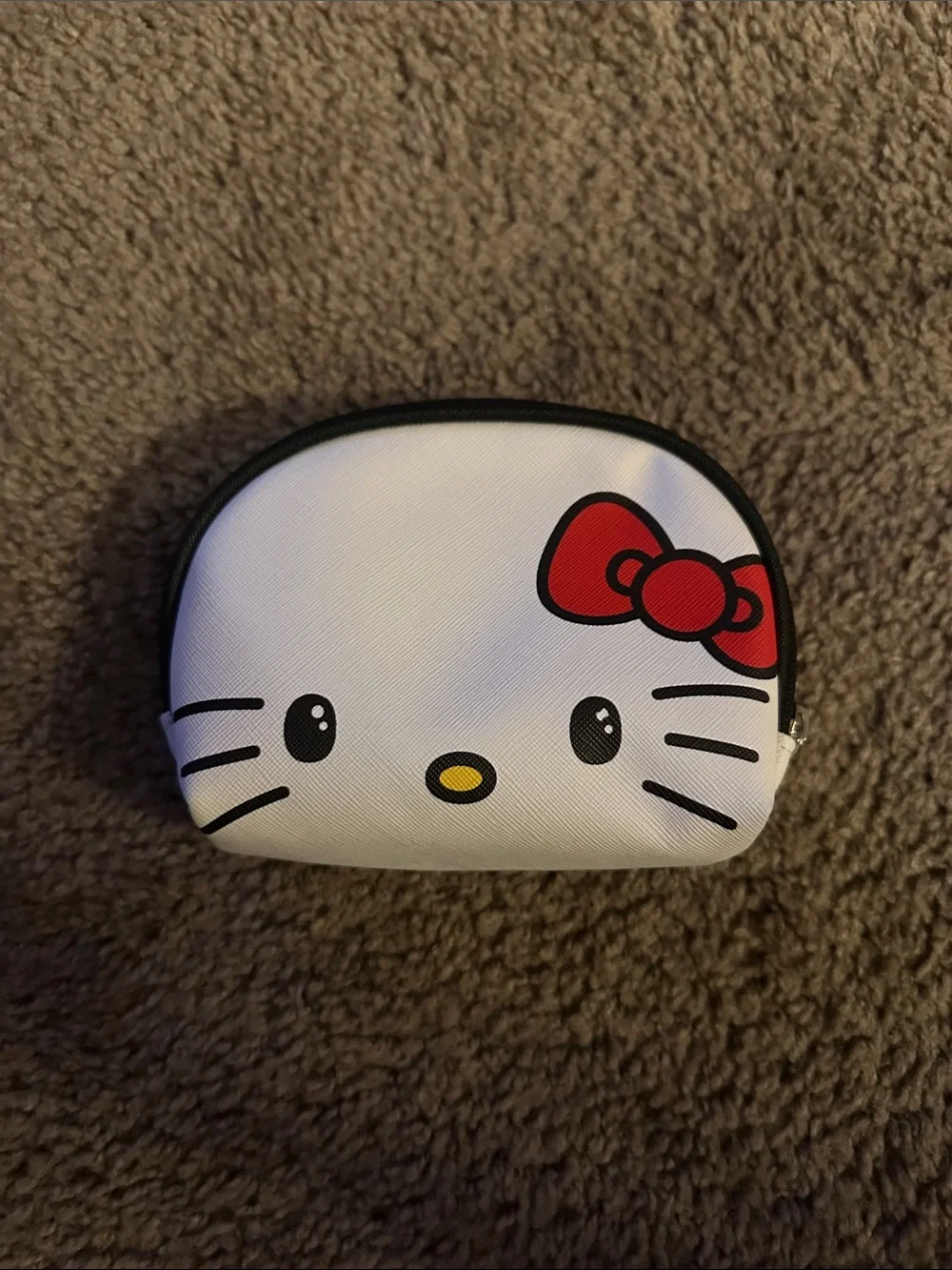 Hello Kitty Mini White Cosmetic Pouch with Red Bow